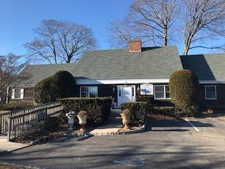 Southampton, NY 11968,315 Meeting House LN