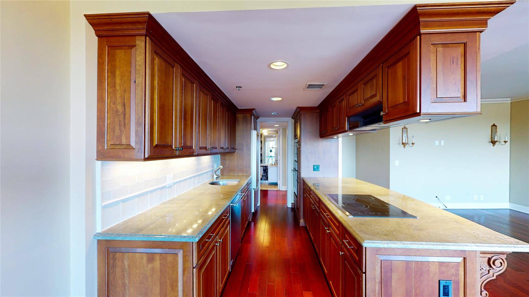 Garden City, NY 11530,100 Hilton AVE #801