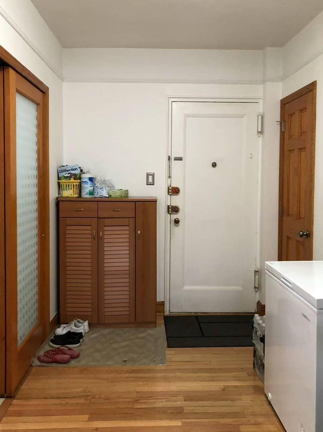 Elmhurst, NY 11373,40-35 Ithaca ST #3L