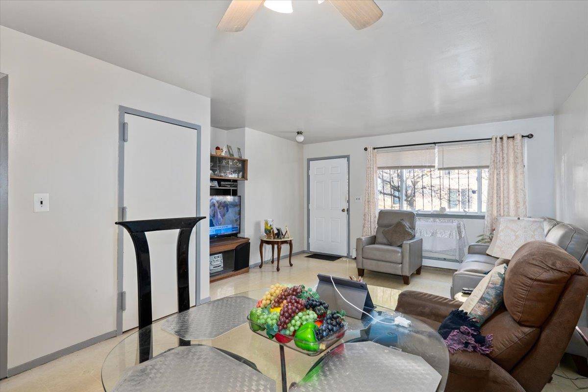 Brooklyn, NY 11221,108 Linden ST