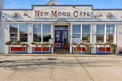 East Quogue, NY 11942,524 Montauk HWY