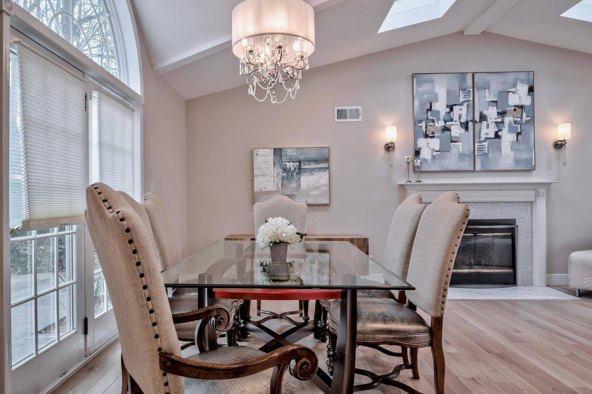 Manhasset, NY 11030,54 Castle Ridge RD