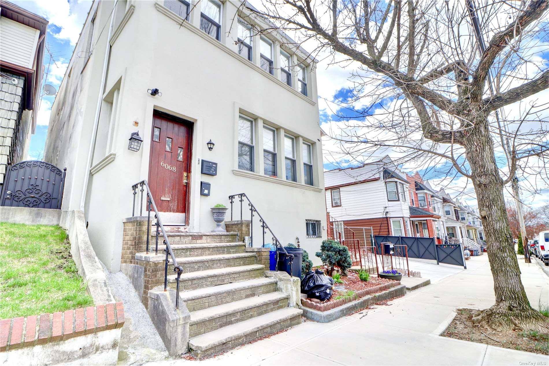 Ridgewood, NY 11385,60-68 80th AVE