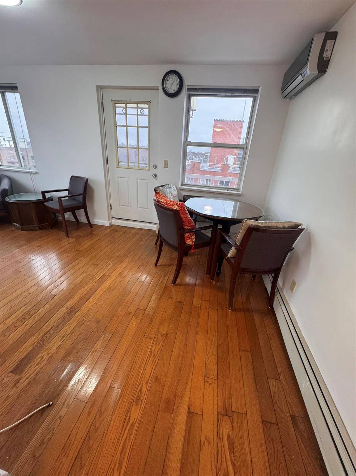 Flushing, NY 11354,136-16 31st RD #8A