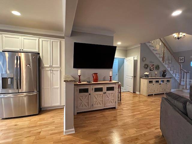 Riverhead, NY 11901,22 Haverton CT