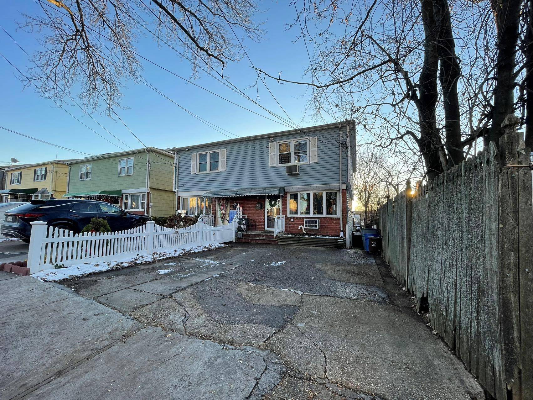 College Point, NY 11356,5-10 119th Street