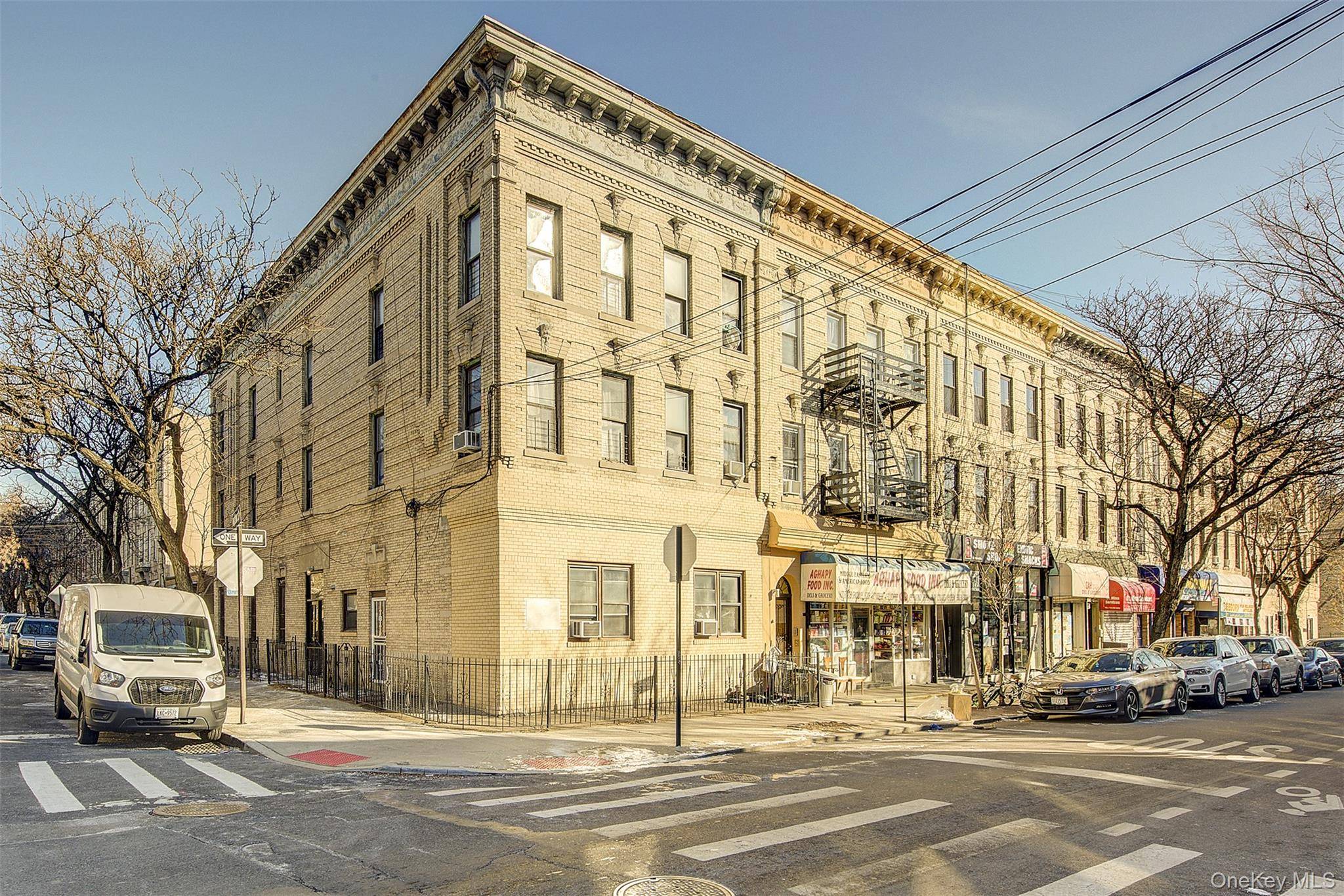 Ridgewood, NY 11385,603 WOODWARD AVE