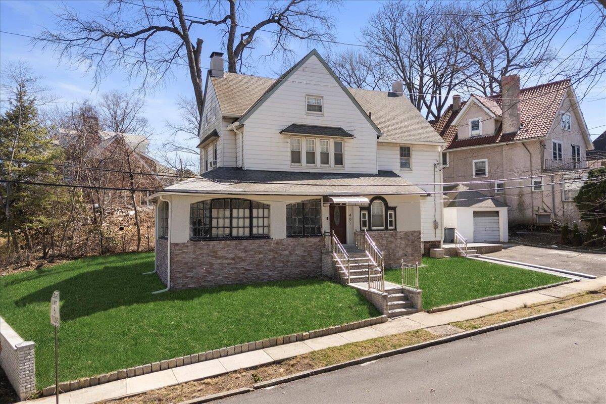 Mount Vernon, NY 10553,401 Seneca AVE
