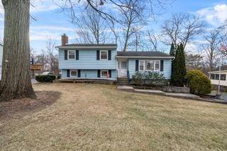 Newburgh, NY 12550,9 Red Oak TER