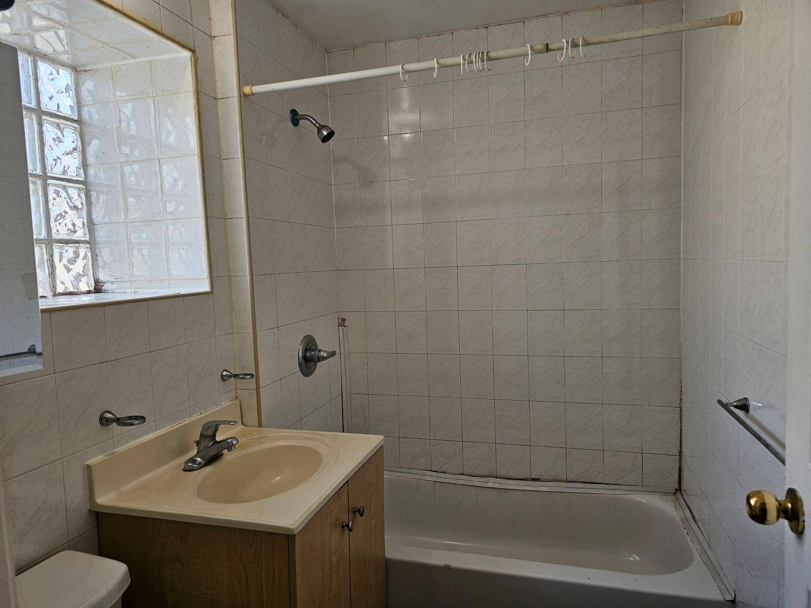 Flushing, NY 11355,132-49 41 RD #6B