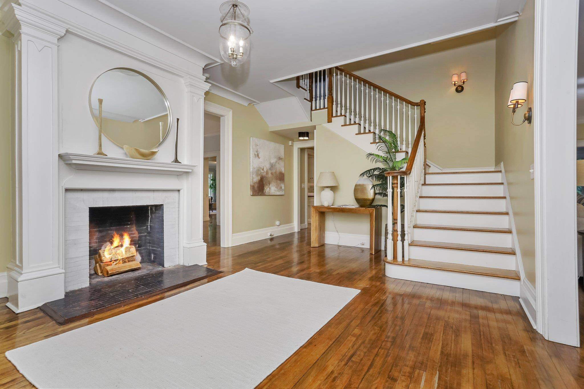 Bronxville, NY 10708,17 Gladwin PL