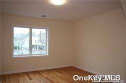 Huntington, NY 11743,15 - 1 New ST #1