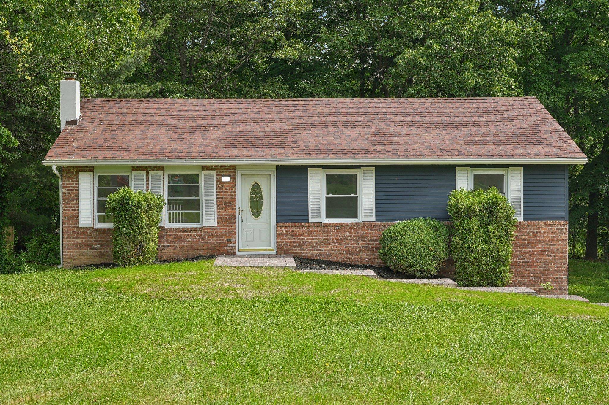 Highland, NY 12528,13 Sharon DR