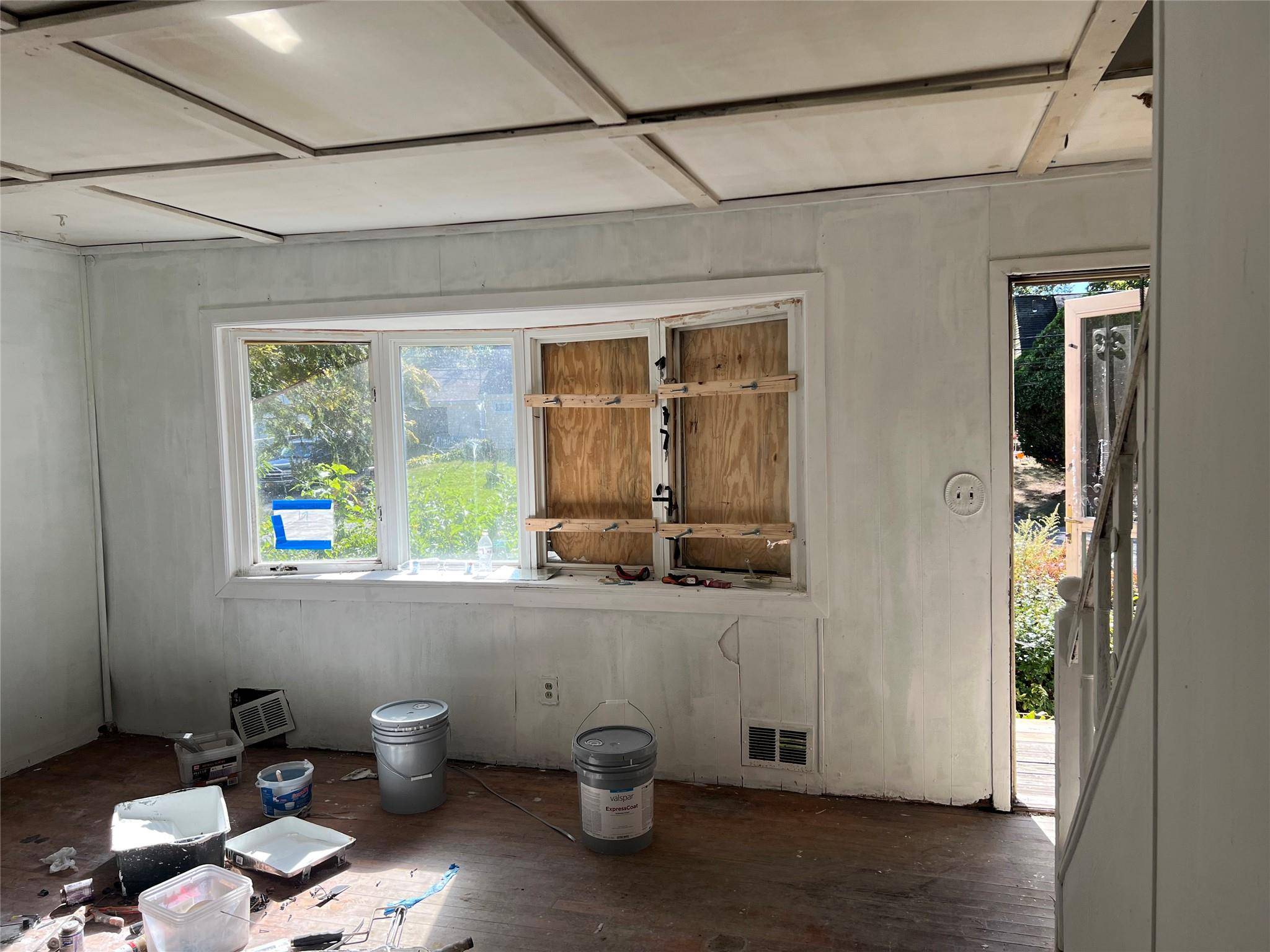 Central Islip, NY 11722,23 Satinwood ST