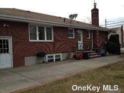 Elmont, NY 11003,1299 Globe AVE