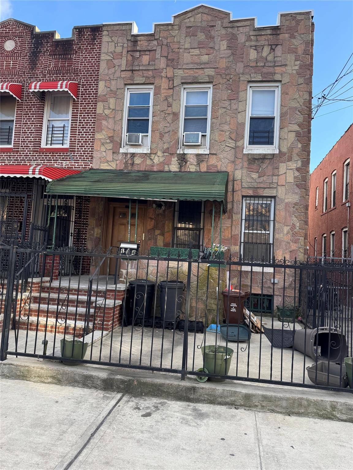 Brooklyn, NY 11212,124 Lott AVE