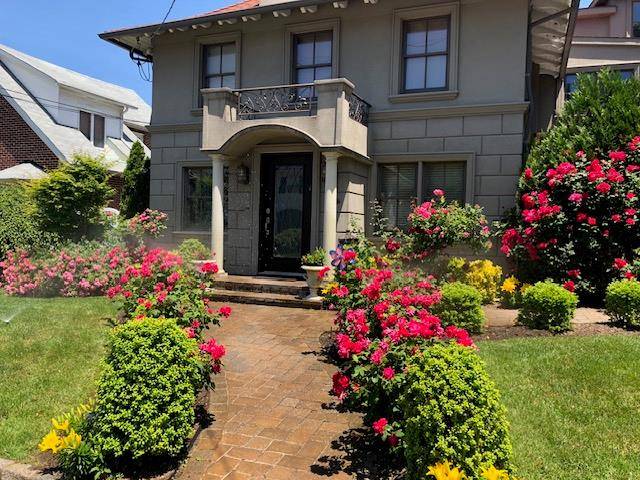 Cedarhurst, NY 11516,276 Leroy AVE