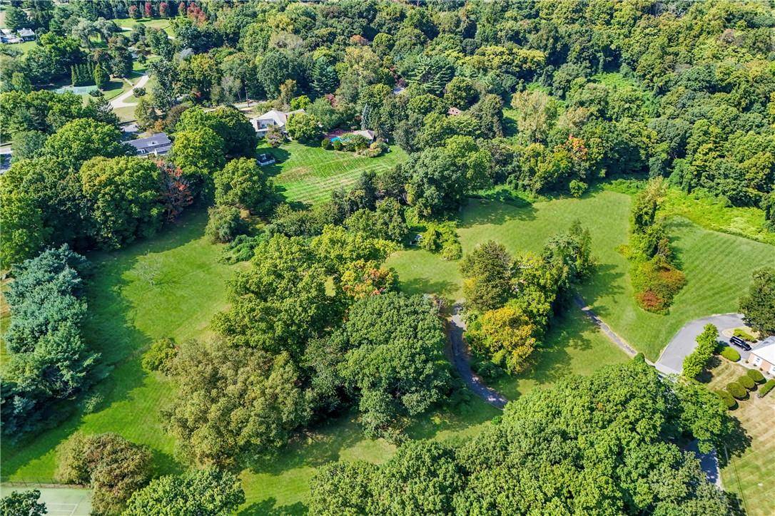 Purchase, NY 10577,18 Sky Meadow
