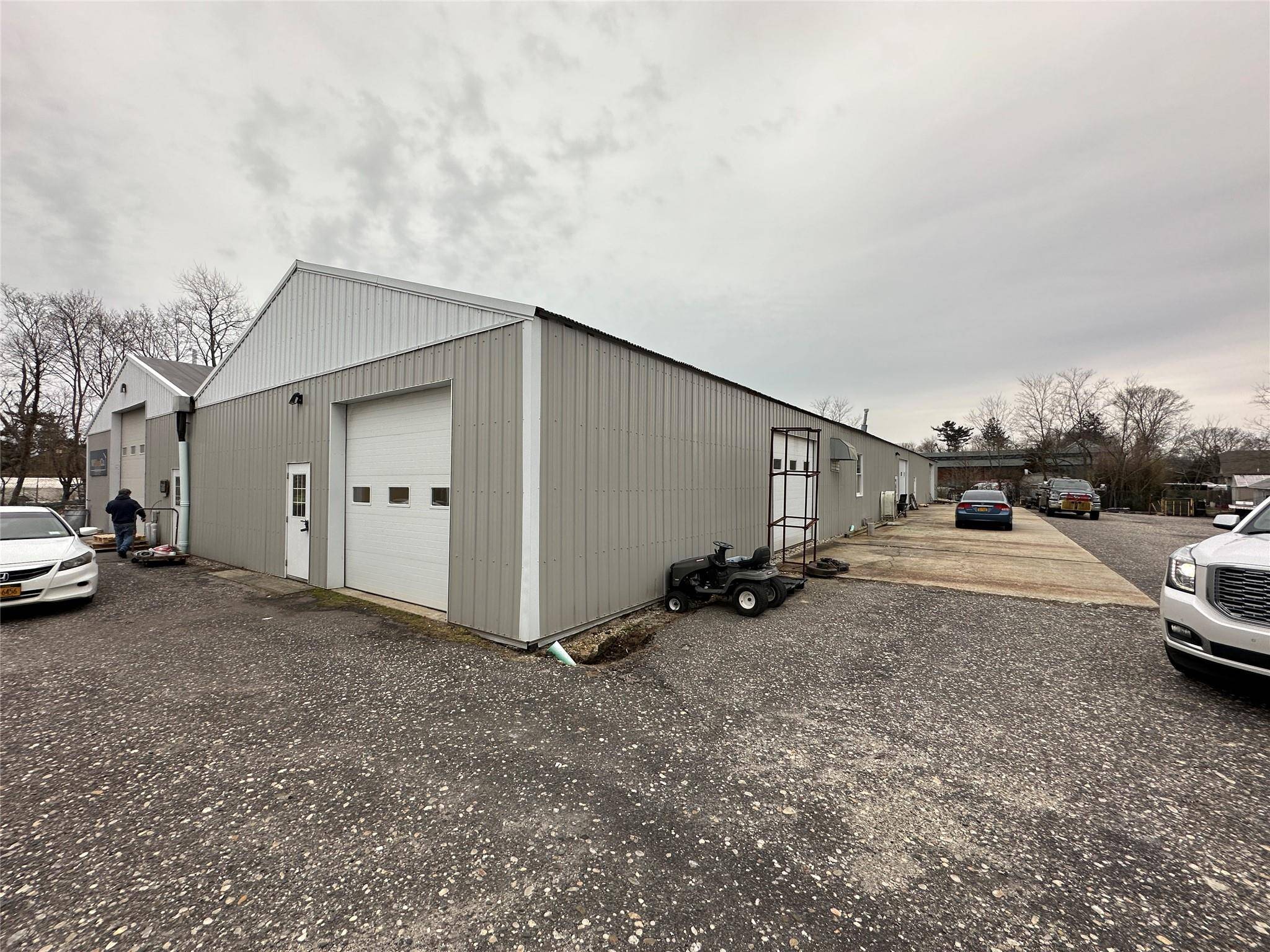 Mattituck, NY 11952,885 Wickham AVE