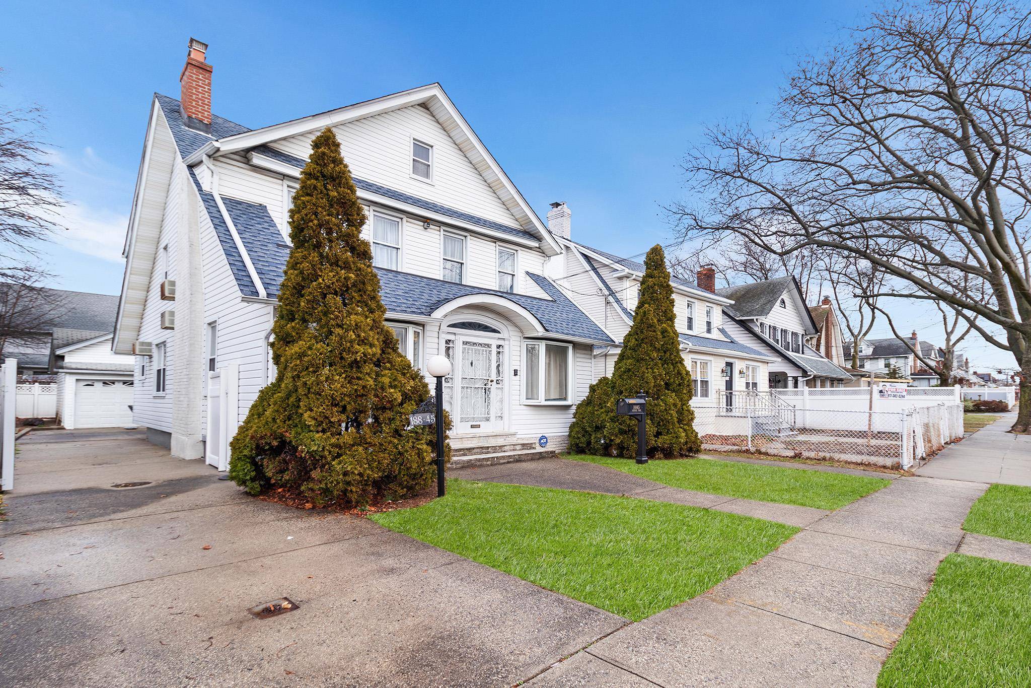 Saint Albans, NY 11412,188-45 Quencer RD