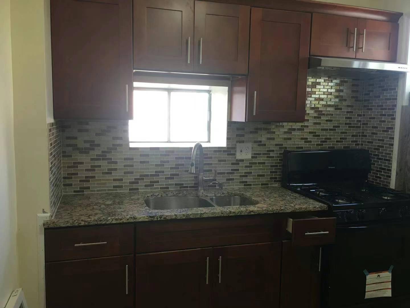 Ozone Park, NY 11417,105-39 88 ST