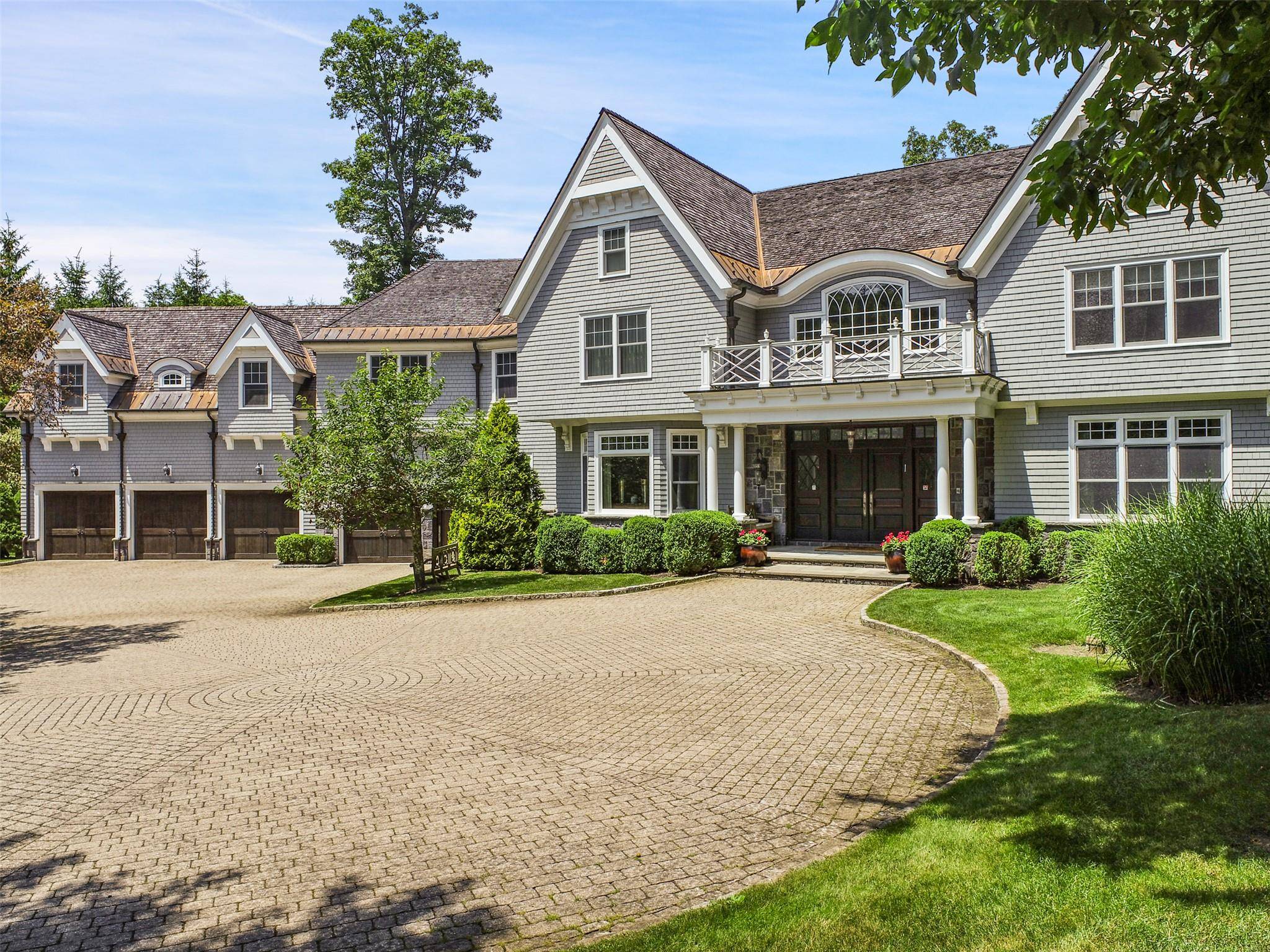 Armonk, NY 10504,2 Terrace CIR