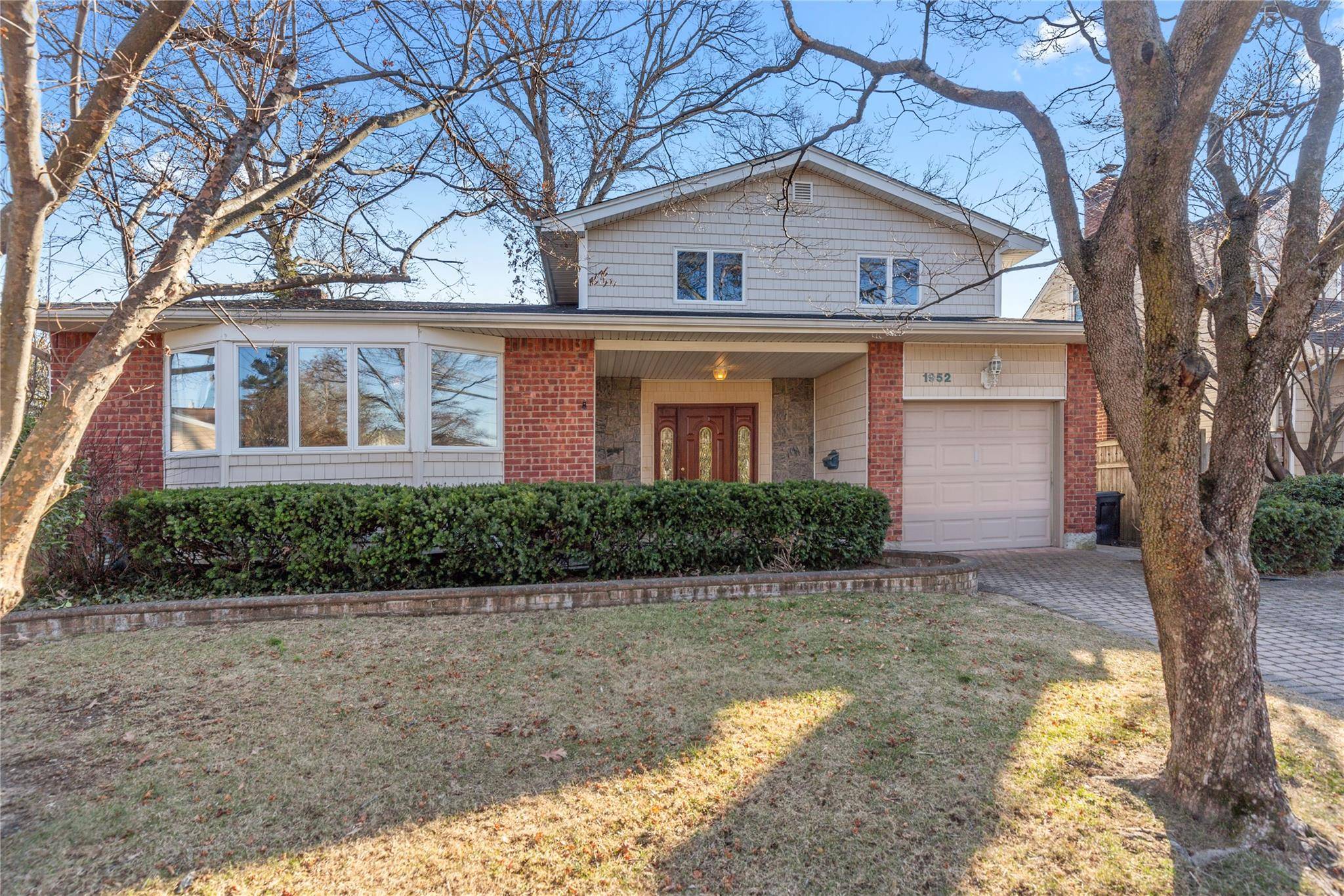 North Bellmore, NY 11710,1952 Wilson AVE