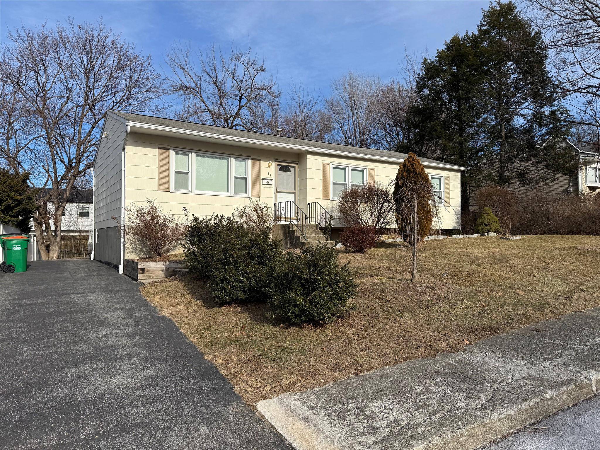 Beacon, NY 12508,27 Crescent DR