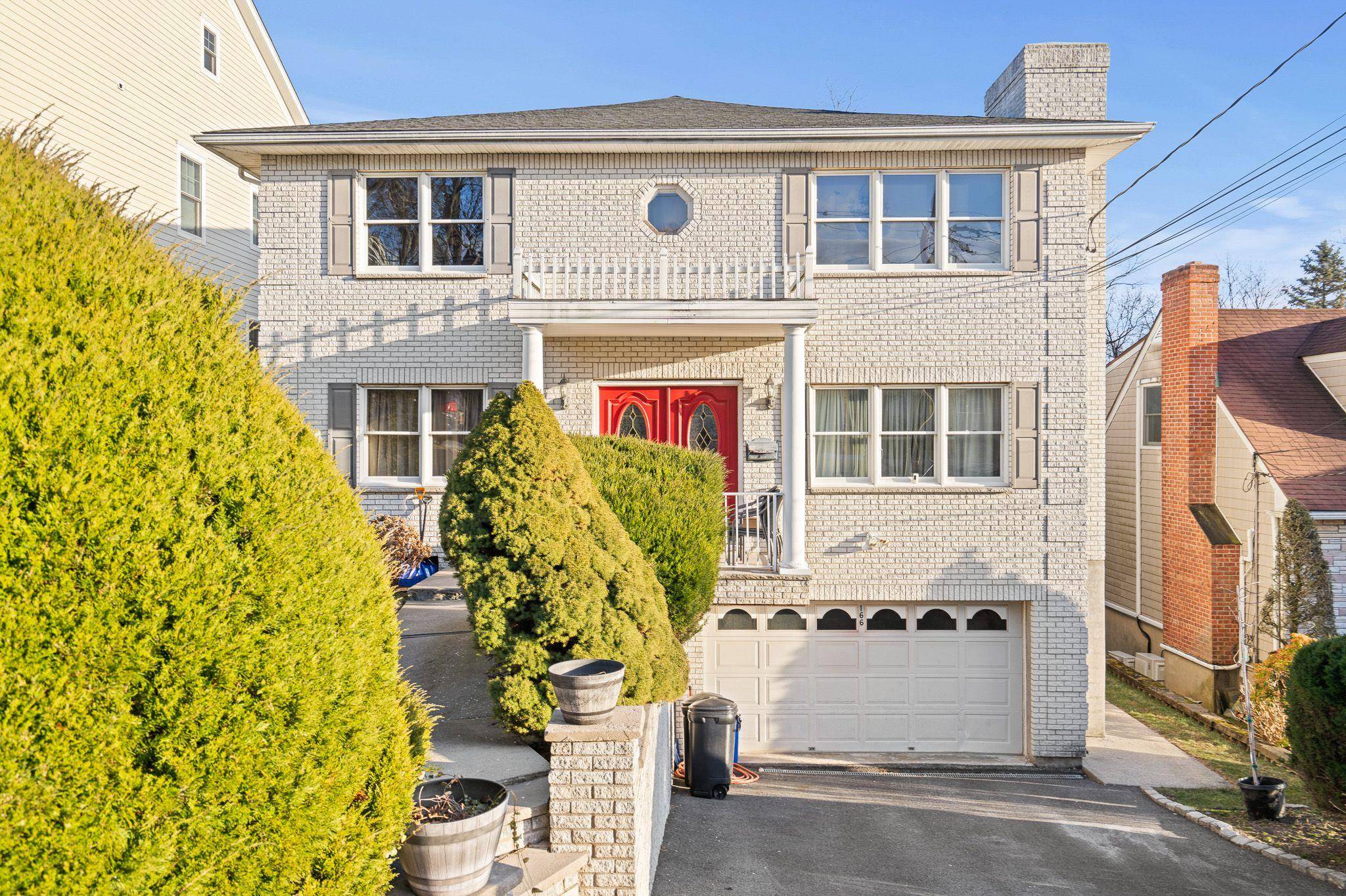 West Harrison, NY 10604,166 Woodside AVE #1