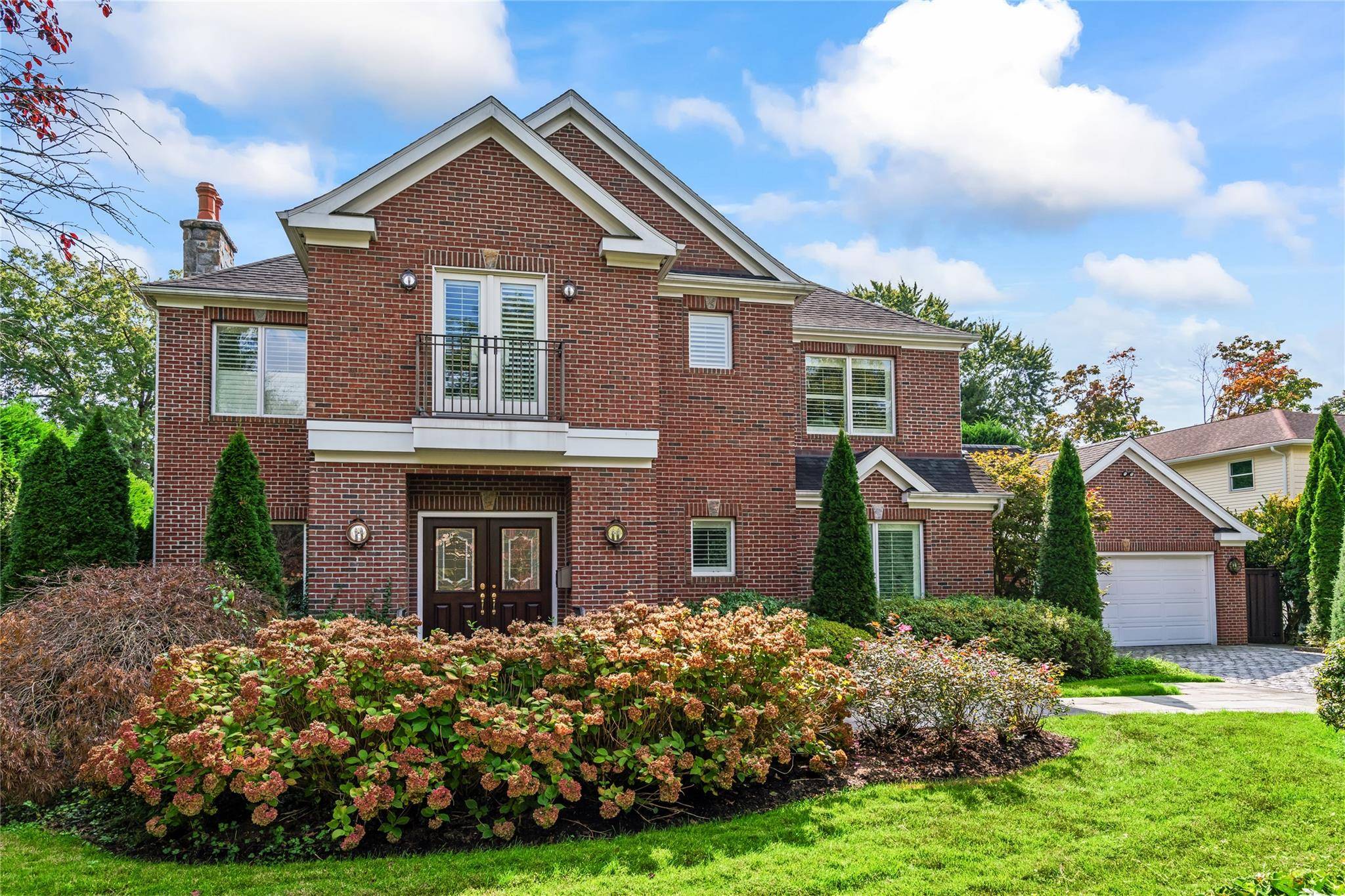 Searingtown, NY 11507,145 Crescent DR