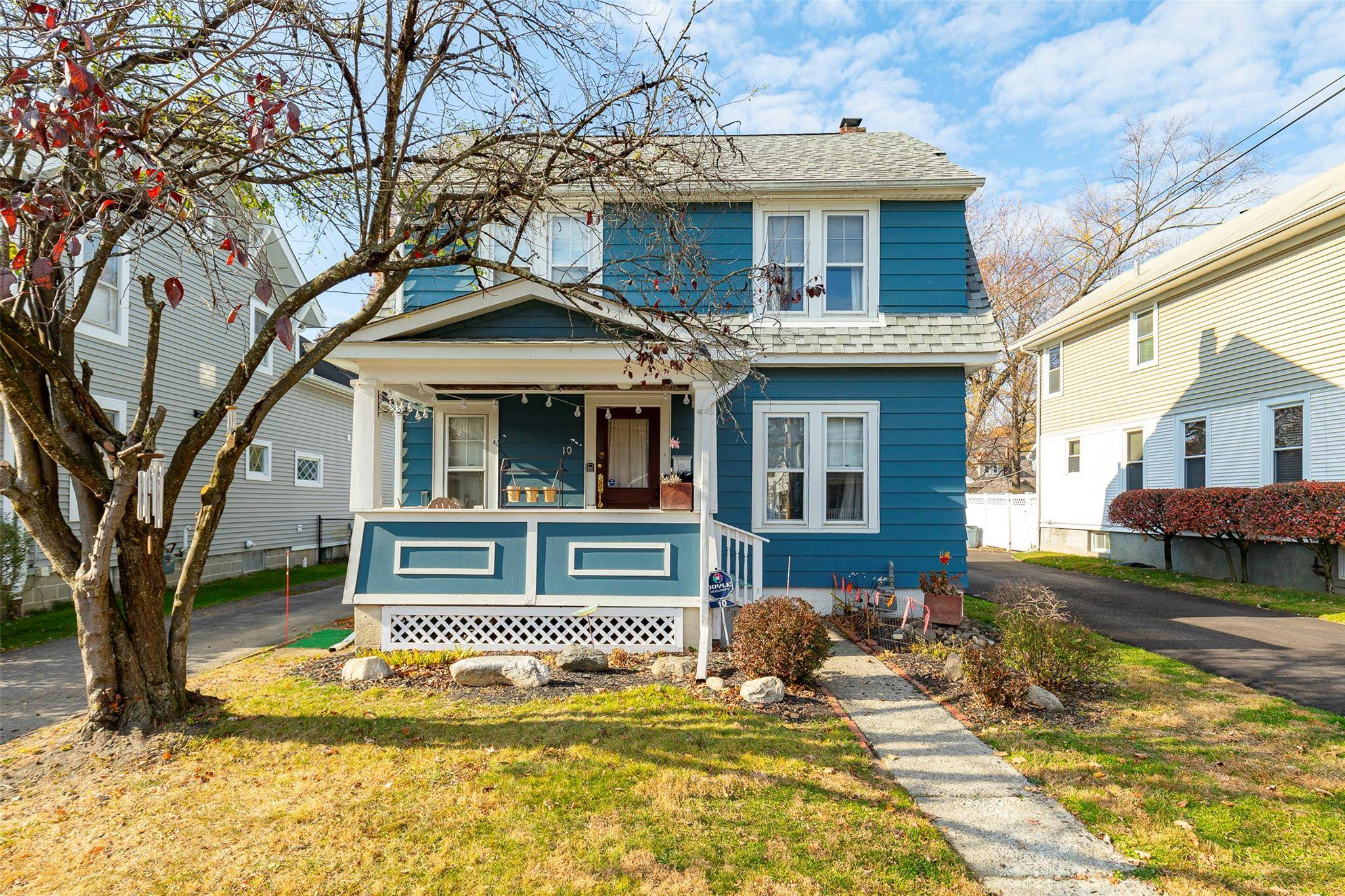 Poughkeepsie, NY 12603,10 Oakwood BLVD