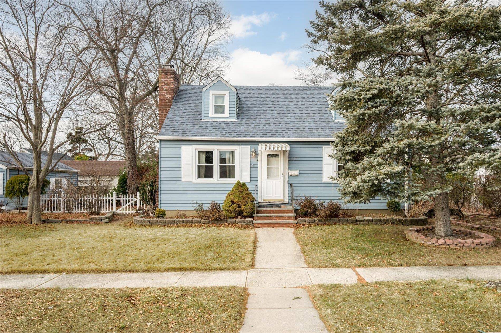 Merrick, NY 11566,2160 Washington ST