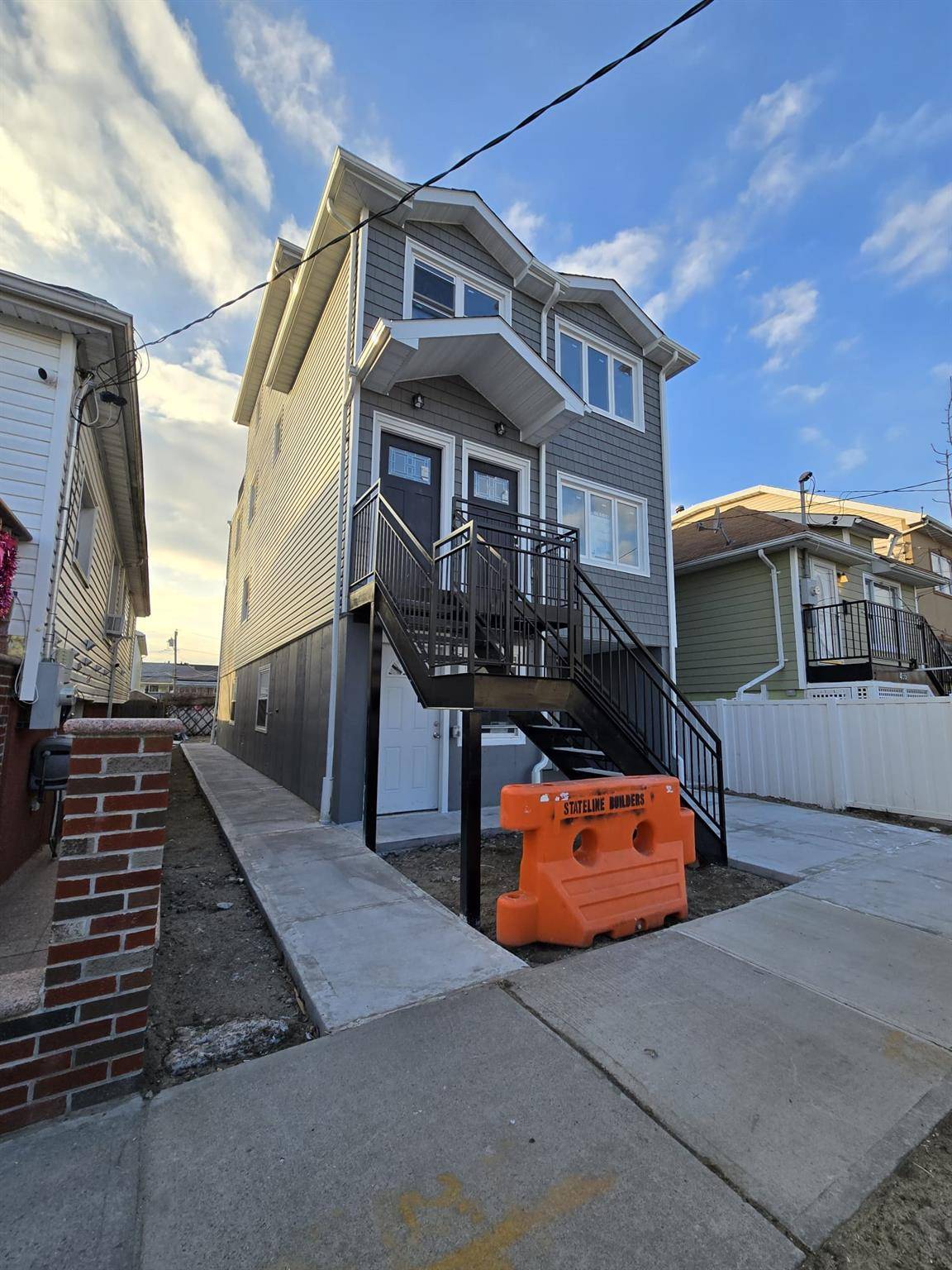 Far Rockaway, NY 11691,451 Beach 46 ST