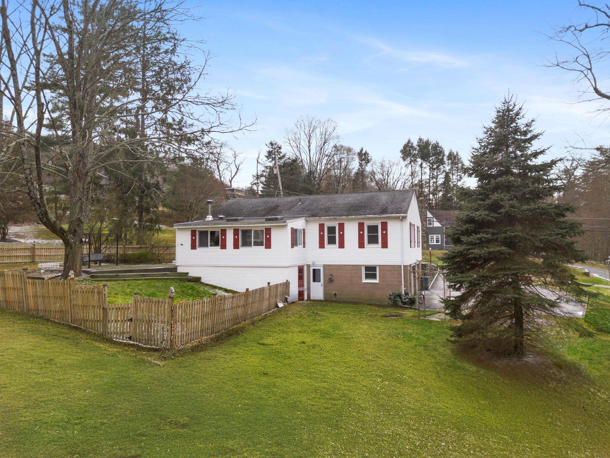 Brewster, NY 10509,10 Birch Hill RD