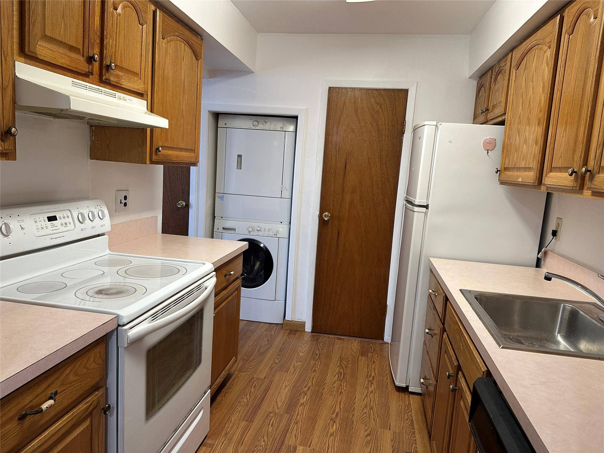 Ridge, NY 11961,4A Independence CT