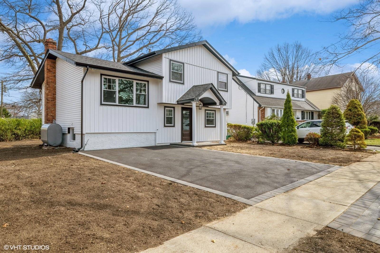 North Bellmore, NY 11710,2010 Wilson AVE