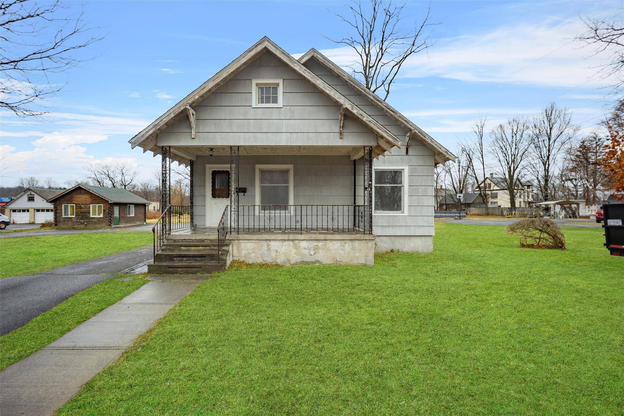 Catskill, NY 12414,79 Maple AVE