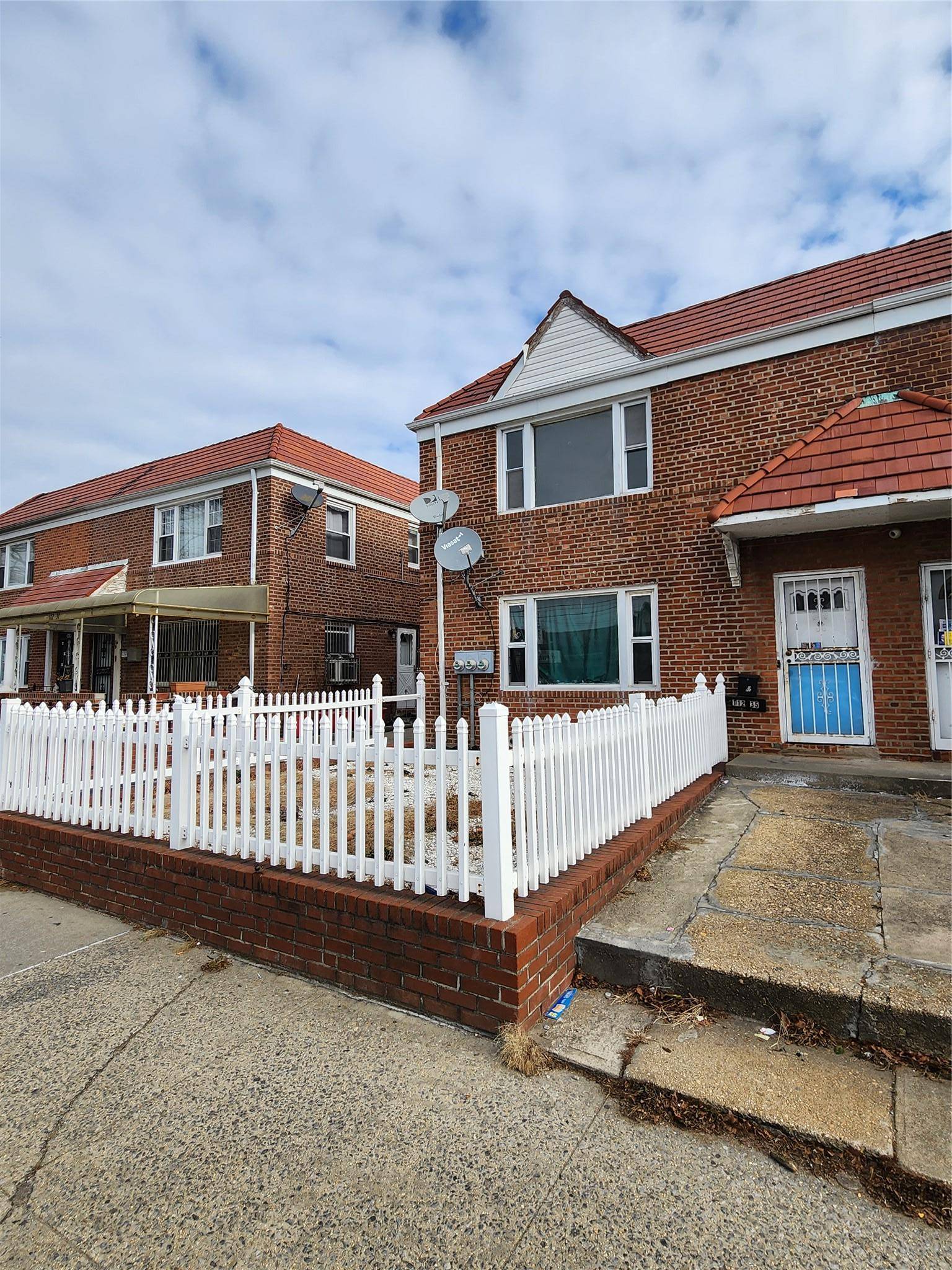 Hillcrest (queens), NY 11429,112-35 Francis Lewis Boulevard