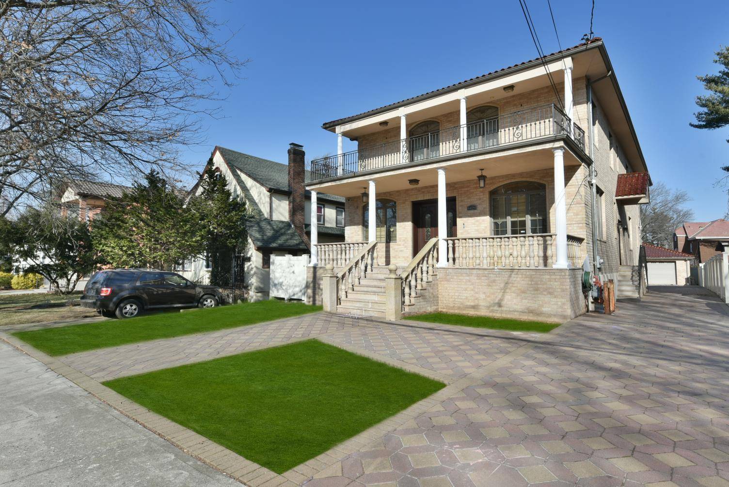 Jamaica Estates, NY 11432,84-29 Kendrick PL