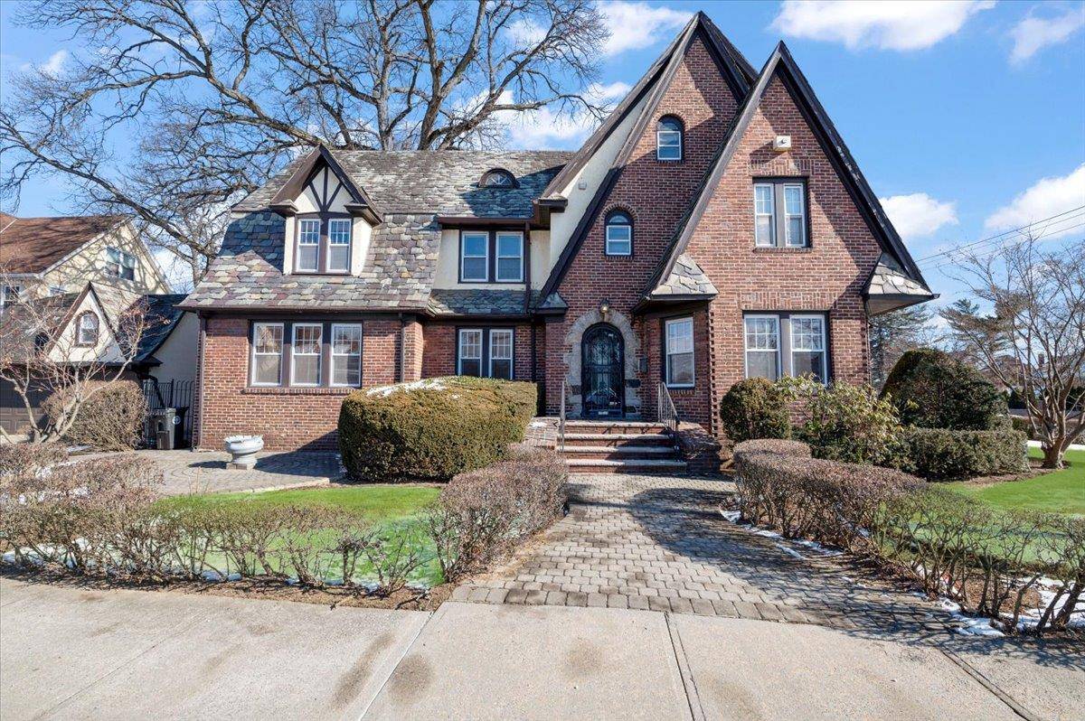 Addisleigh Park, NY 11434,17501 Murdock AVE