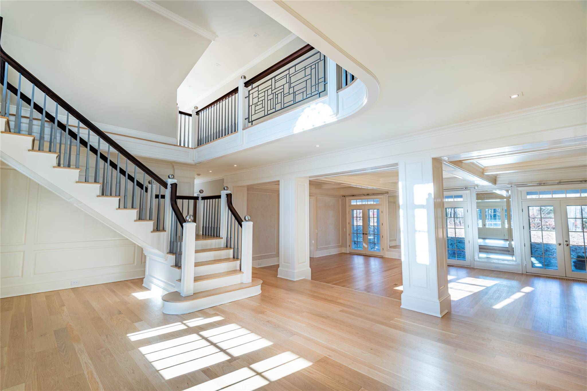 Armonk, NY 10504,12 Cowdray Park DR