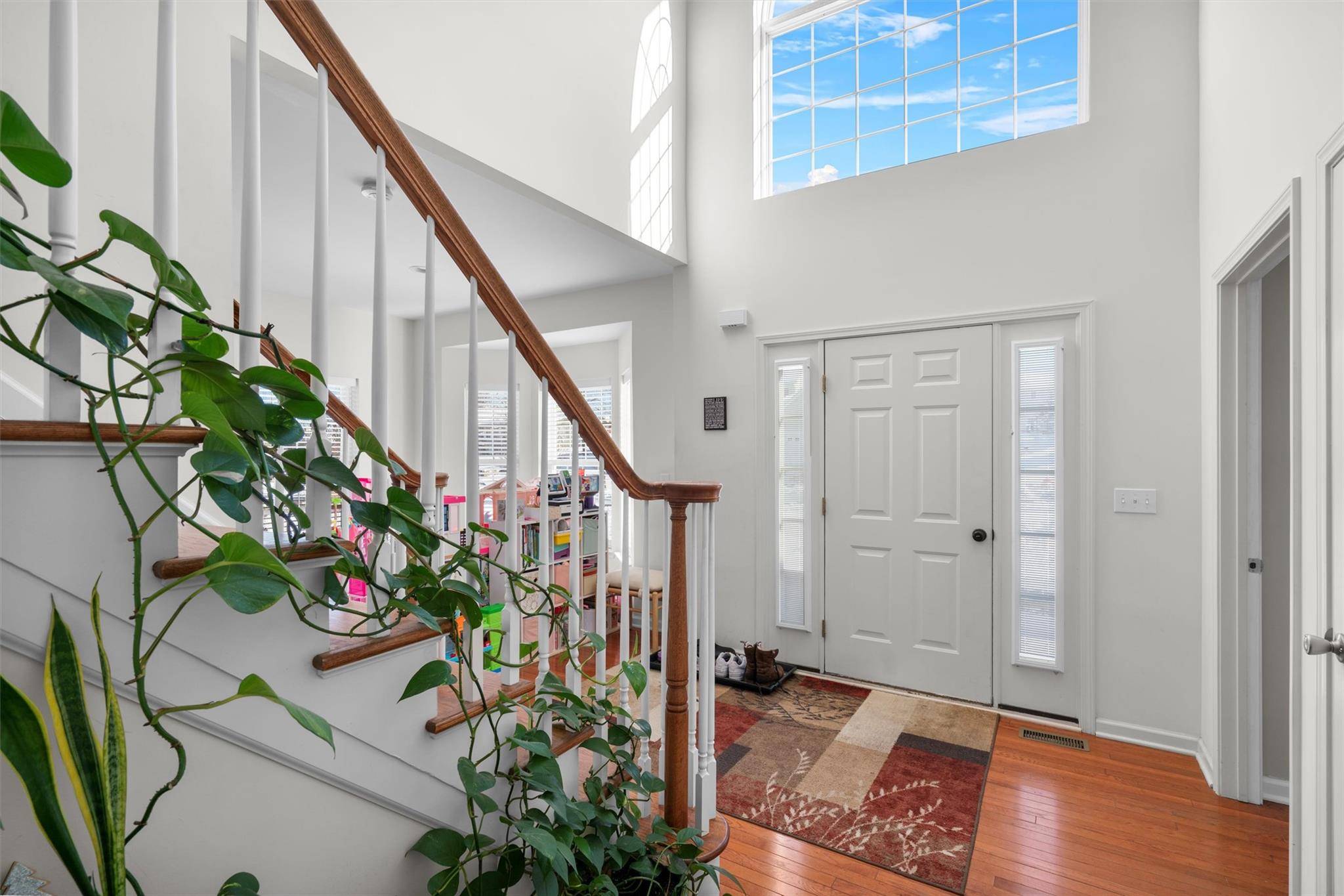 New Windsor, NY 12553,17 Panorama DR