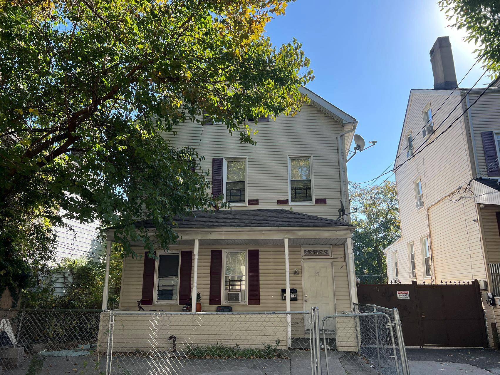 Staten Island, NY 10304,27-31.5 Jackson ST