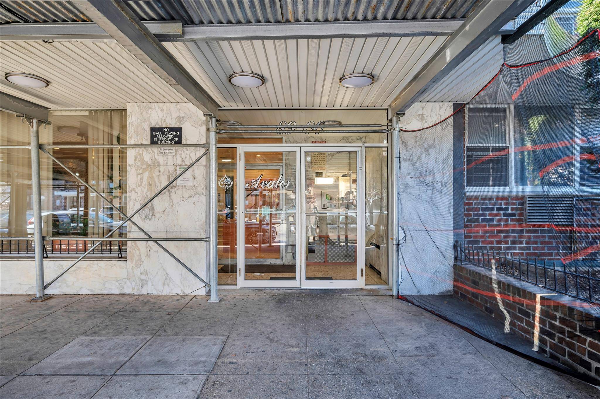 Jamaica, NY 11432,89-00 170th ST #3K