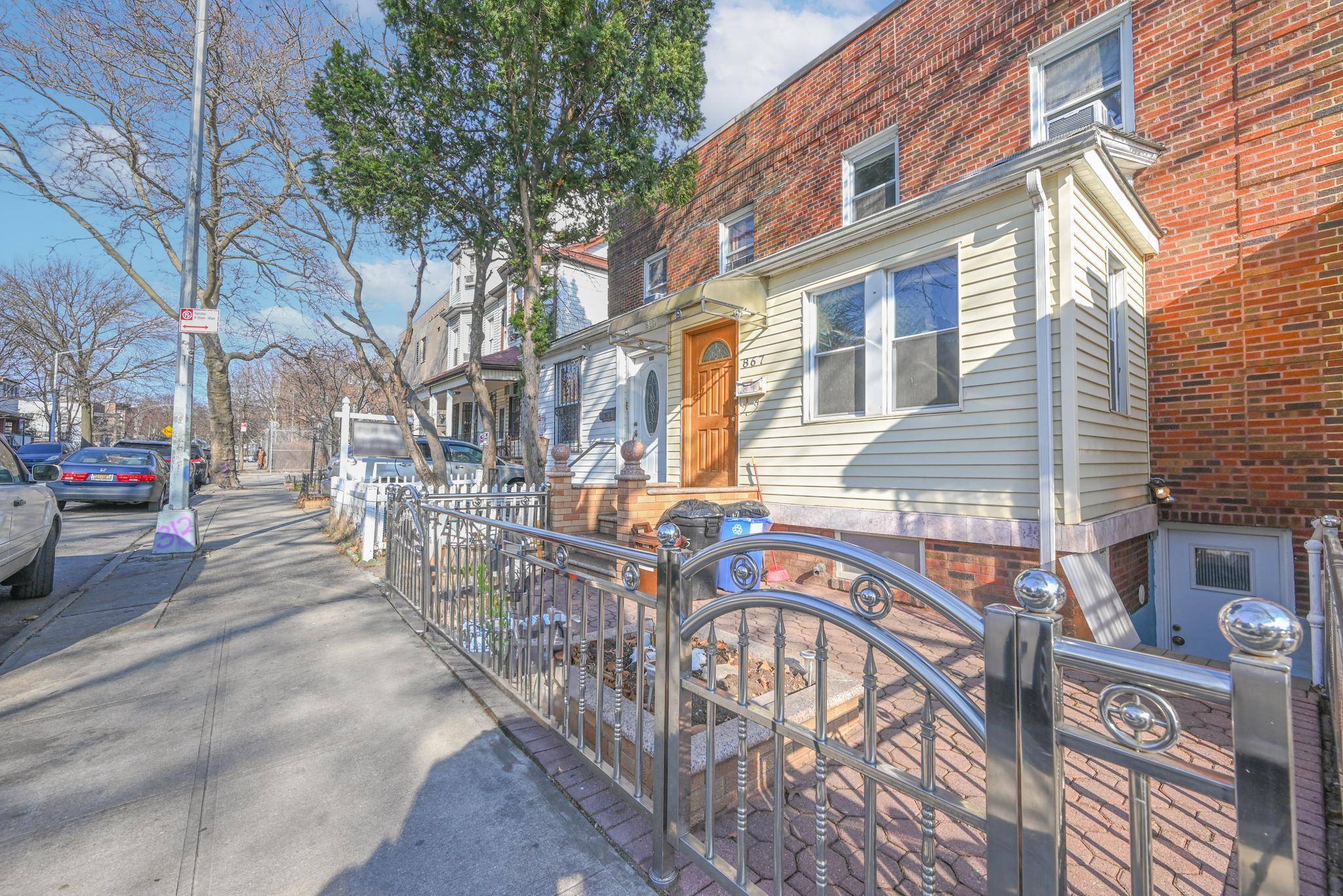 Brooklyn, NY 11230,867 E 15th ST