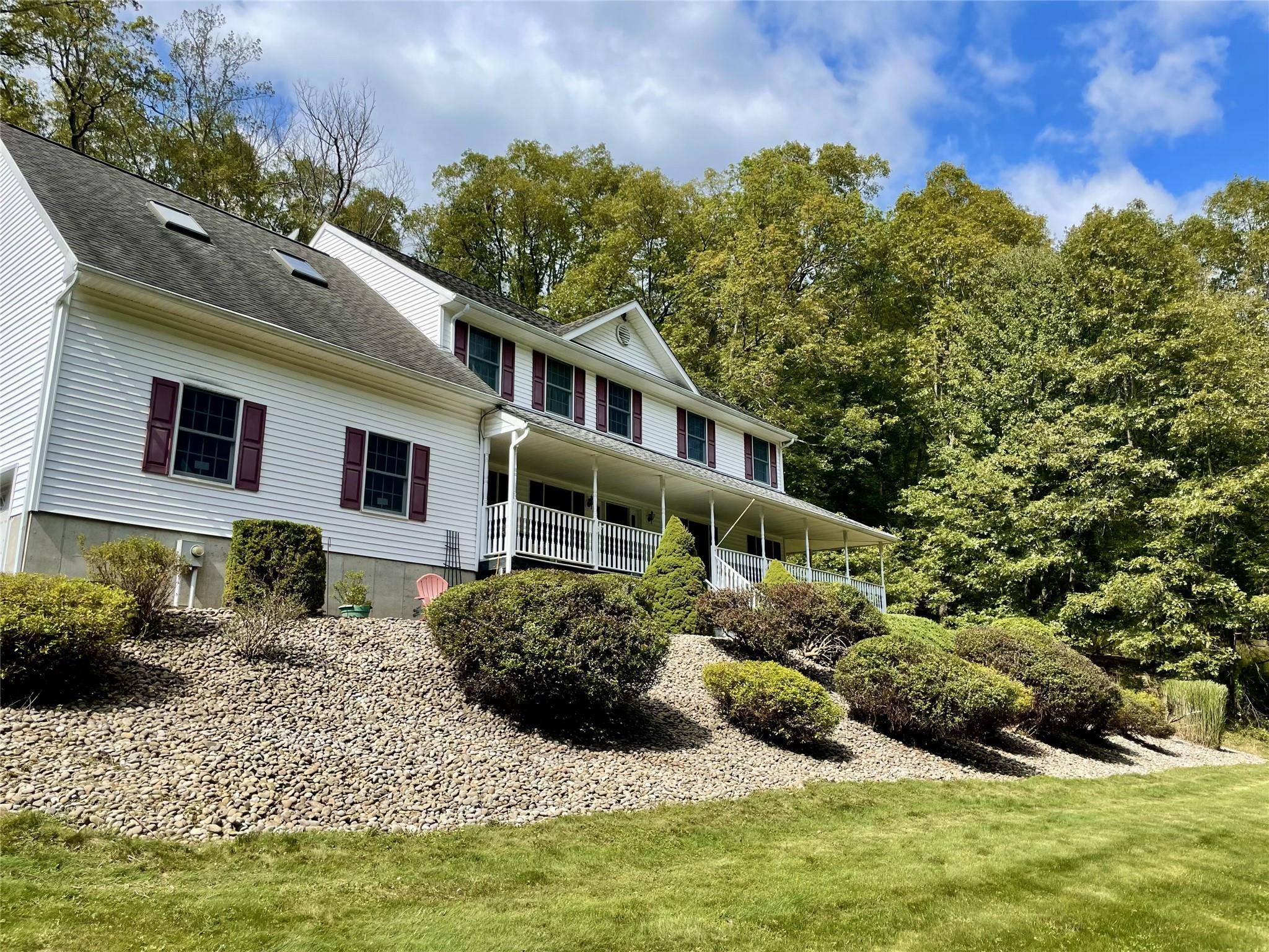 Lagrangeville, NY 12540,127 Barmore RD
