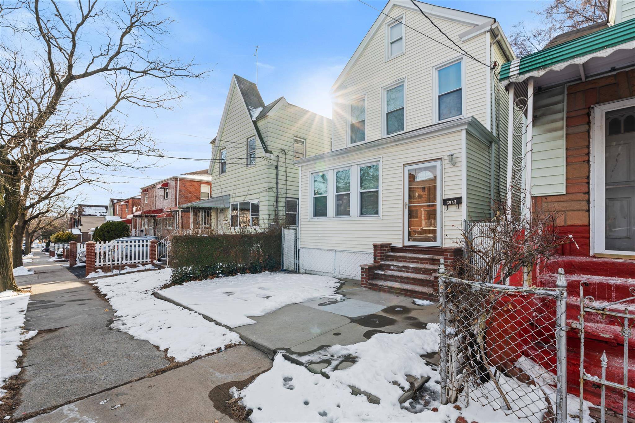 Bronx, NY 10466,3943 Seton AVE