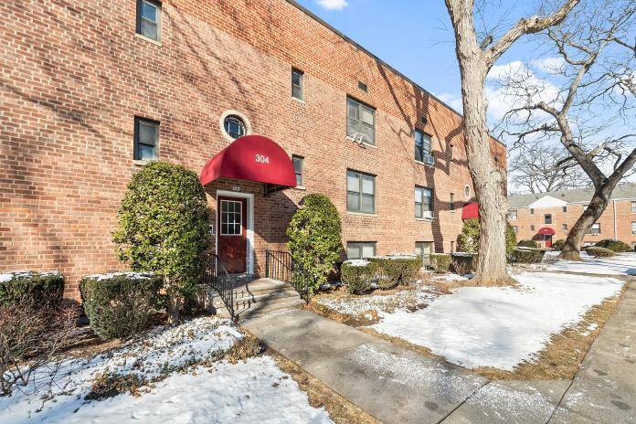 Mamaroneck, NY 10543,304 Richbell RD #A4