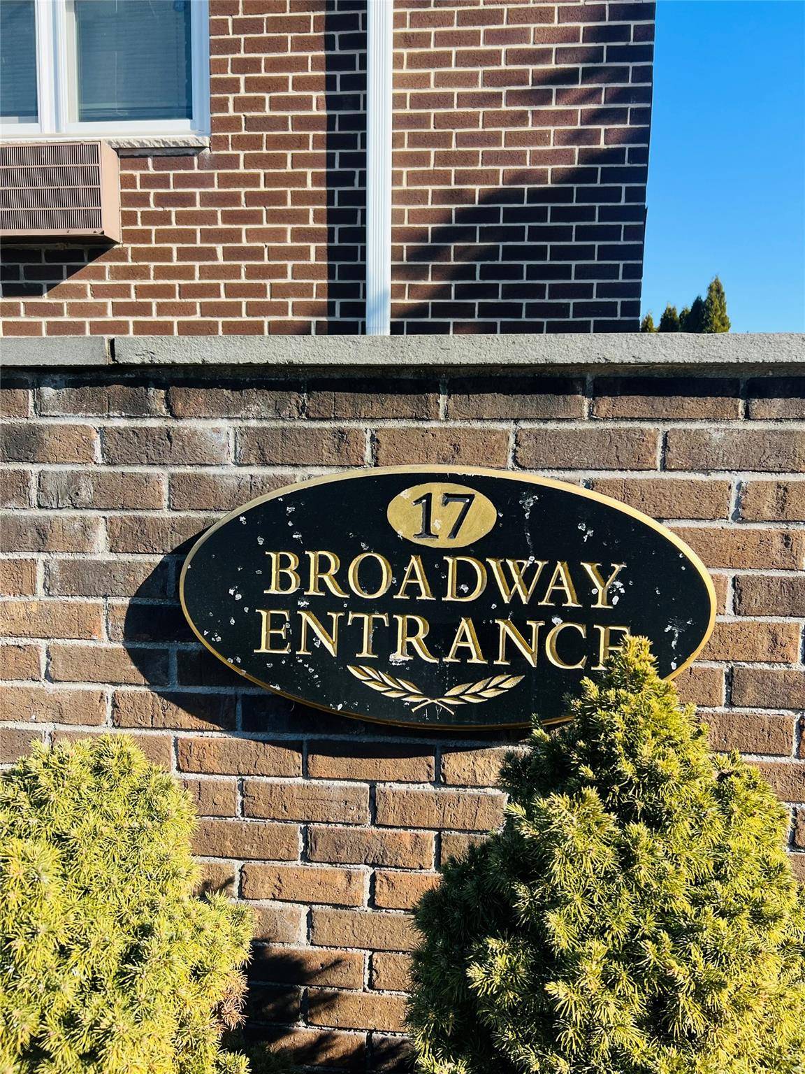 Harrison, NY 10528,17 Broadway #1K