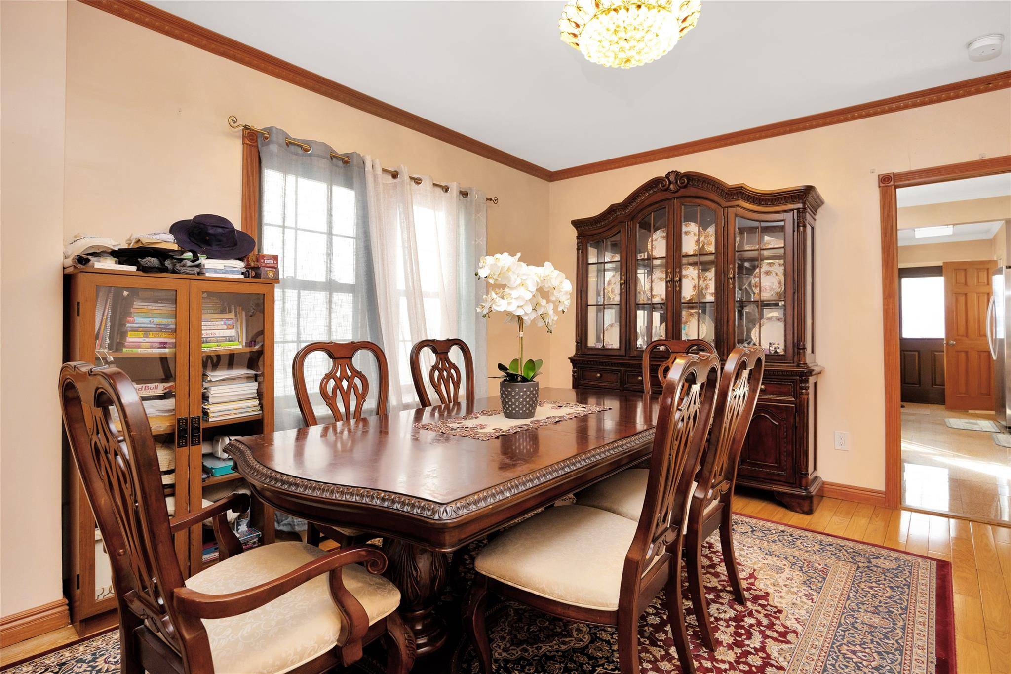 Queens Village, NY 11427,8818 215th PL
